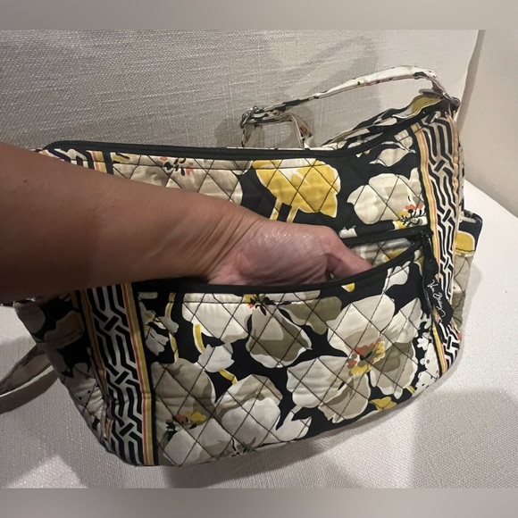 Vera Bradley shoulder bag, medium size - Picture 4 of 12